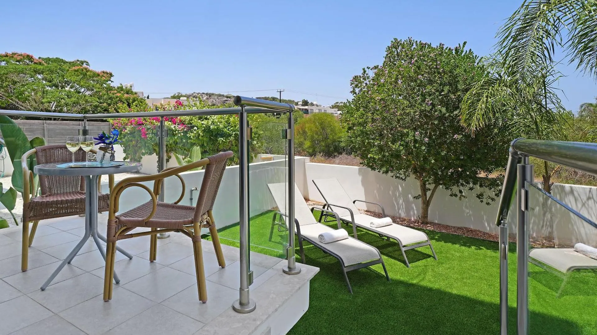 Dom wakacyjny Meryl - Coralli Beachfront Apartment Protaras