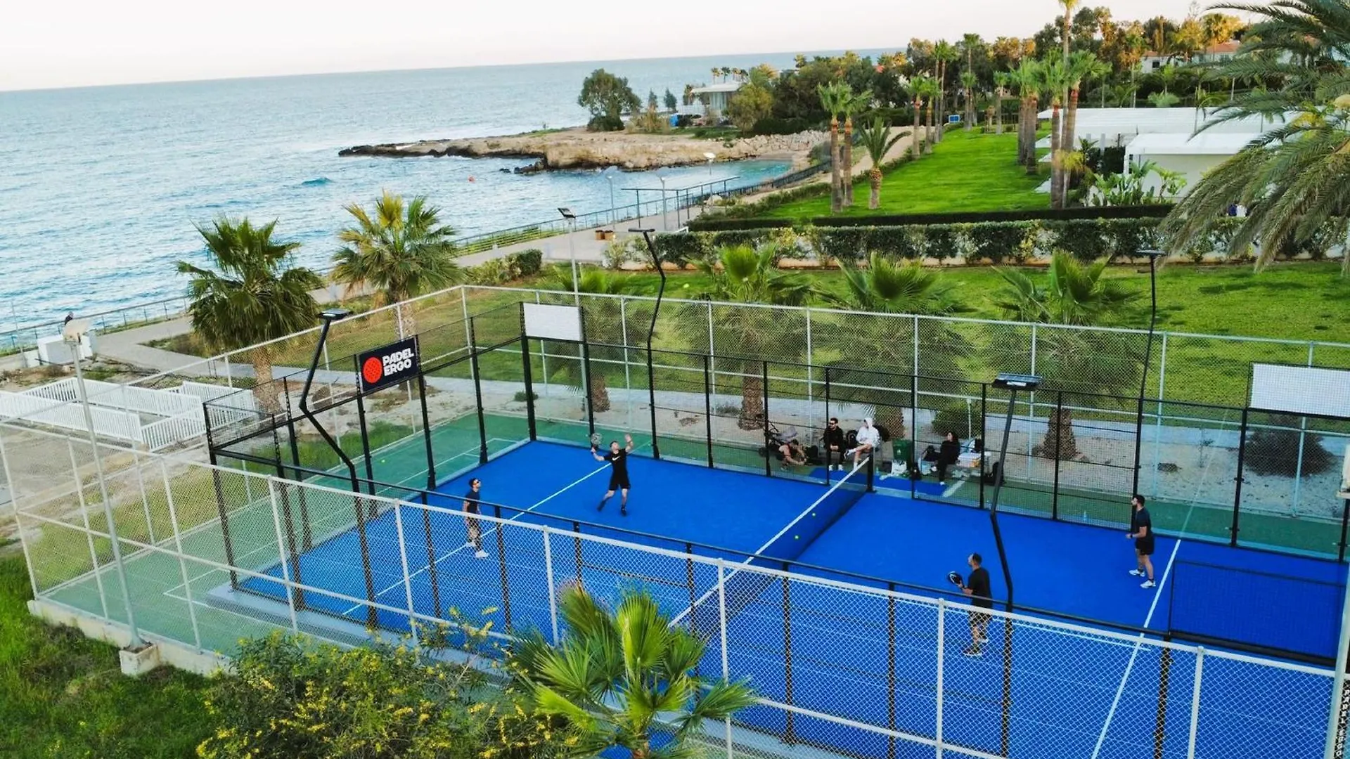 Meryl - Coralli Beachfront Apartment Protaras Cypr