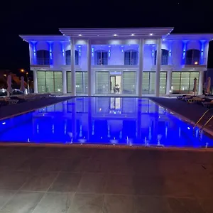  Βίλα Maxor Palace