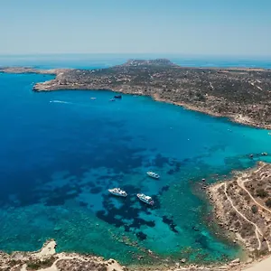  Βίλα Periyiali Konnos